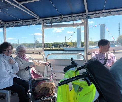 Promenade en bateau sur la Presqu'île de Caen