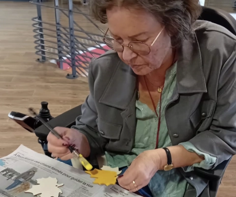 Les ateliers créatifs pour décorer l'établissement pour l'automne