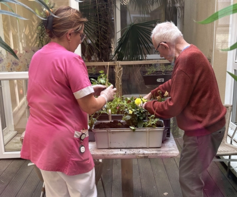 Des fleurs offertes par Jardiland d'Epron